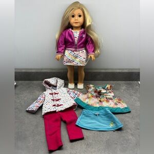 American girl truly me 78 with extras